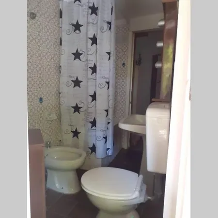Casa Charming Immersa Nel Hébergement de vacances *
