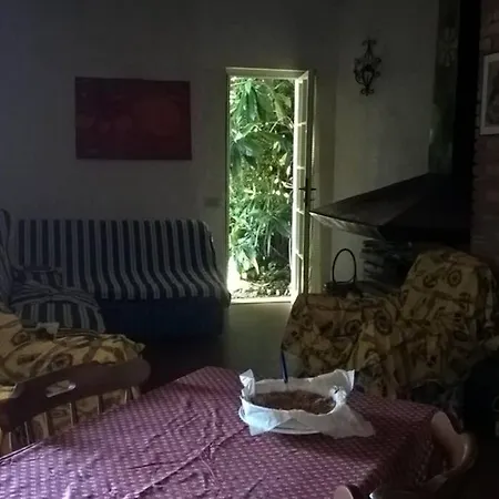 Casa Charming Immersa Nel Vakantiehuis *